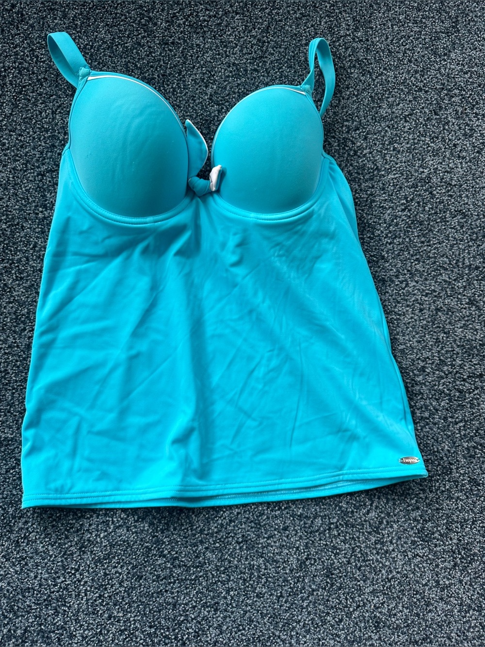 Freya bra bathing suit 34 DD full support flattering